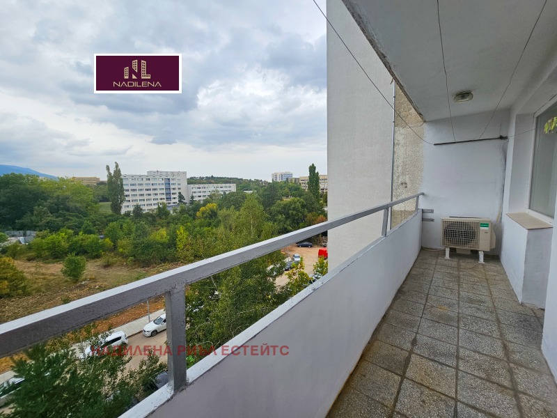 Издаје се  2 спаваће собе Софија , Младост 4 , 85 м2 | 52140922 - слика [15]