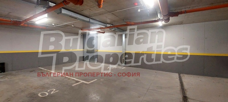 Дава под наем ГАРАЖ, ПАРКОМЯСТО, гр. София, Банишора, снимка 3 - Гаражи и паркоместа - 53506771