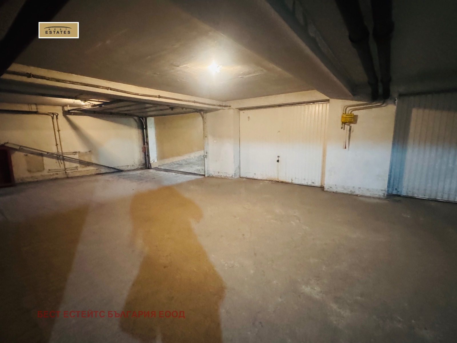 Дава под наем ГАРАЖ, ПАРКОМЯСТО, гр. София, Борово, снимка 4 - Гаражи и паркоместа - 54047536