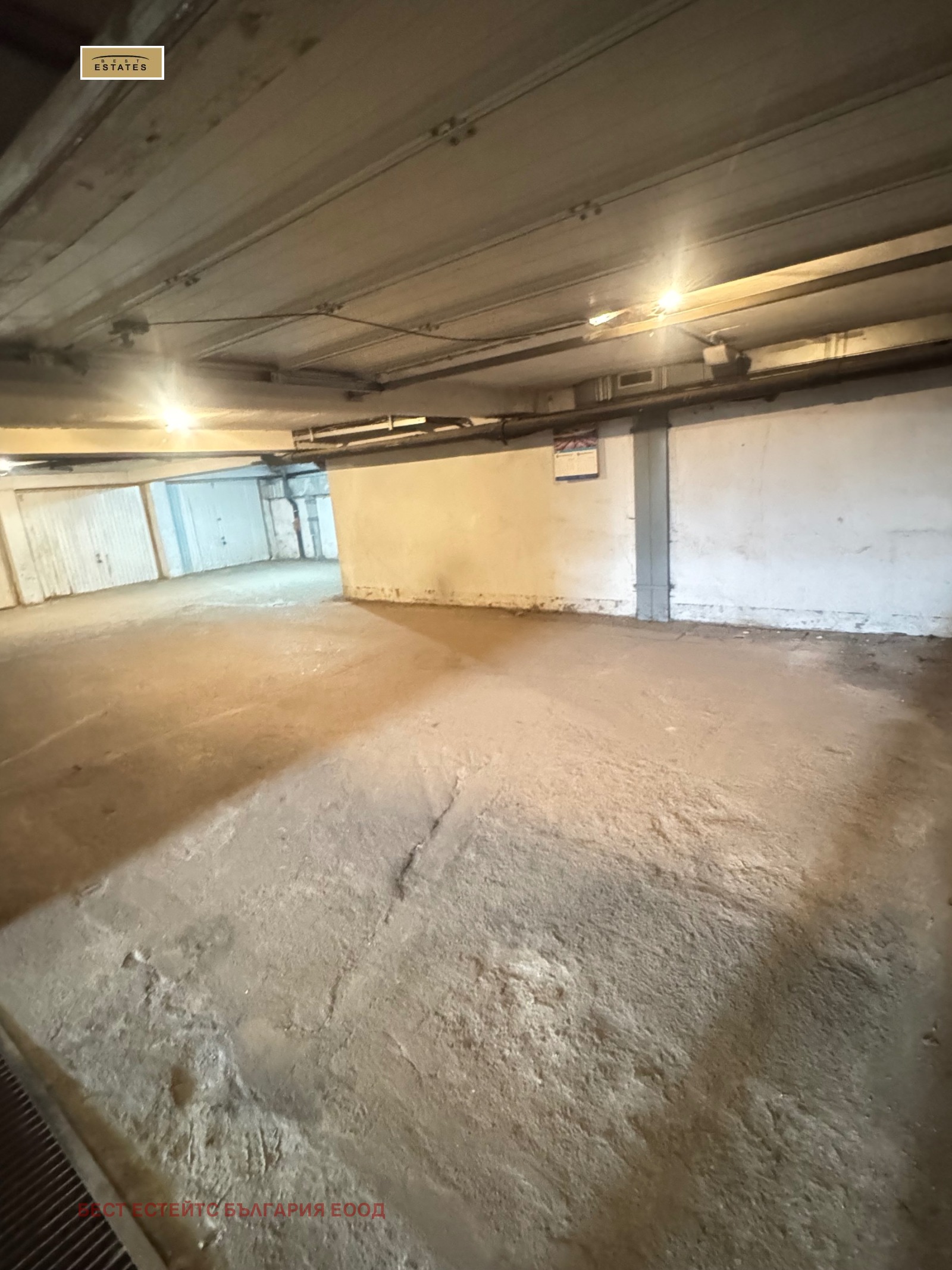 Дава под наем ГАРАЖ, ПАРКОМЯСТО, гр. София, Борово, снимка 3 - Гаражи и паркоместа - 54047536