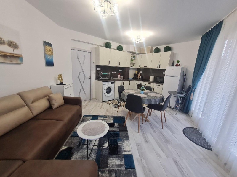 Дава под Наем 3-СТАЕН в град Варна, Център - 82 кв.м / 890 € » 1 740.69 лв., ТИТАН ПРОПЪРТИС ВАРНА
