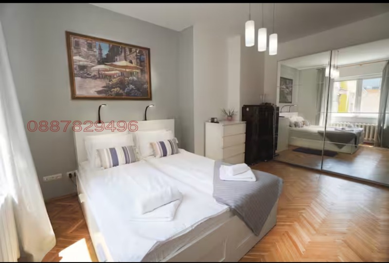 Дава под нем  3-стаен, град София, Център •  750 EUR • ID 66540206 — holmes.bg - [1] 