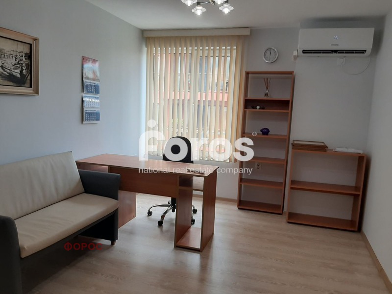 Дава под наем ОФИС, гр. Бургас, Център, снимка 13 - Офиси - 52985255