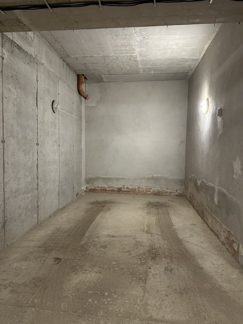 Te huur  Garage Sofia , Malinova dolina , 20 m² | 43815980