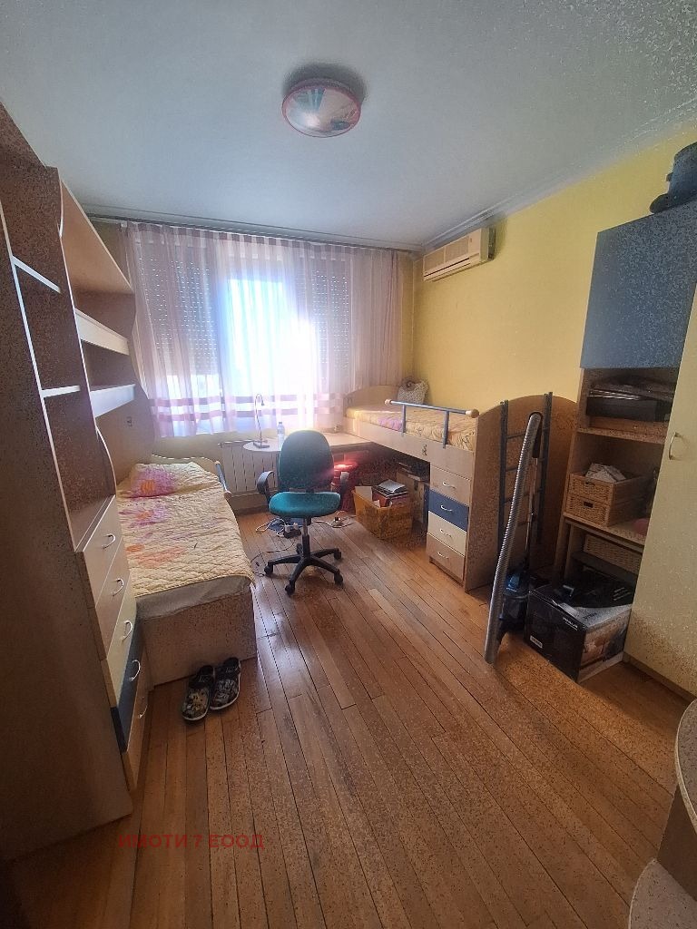Дава под наем  3-стаен град София , Зона Б-5 , 100 кв.м | 39185880 - изображение [15]