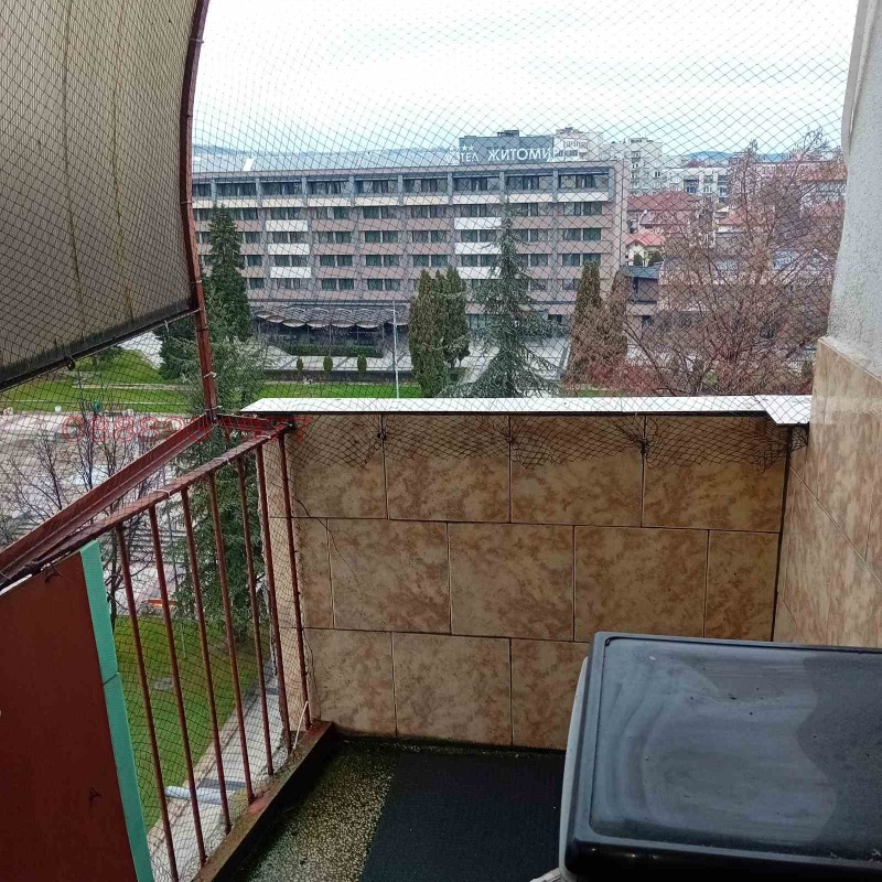 Дава под наем 3-СТАЕН, гр. Монтана, Идеален център, снимка 2 - Апартаменти - 52894609