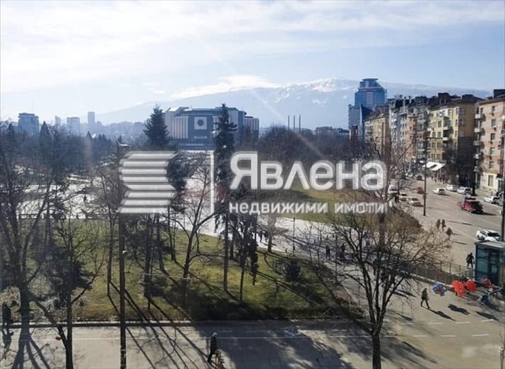 Дава под наем 3-СТАЕН, гр. София, Център