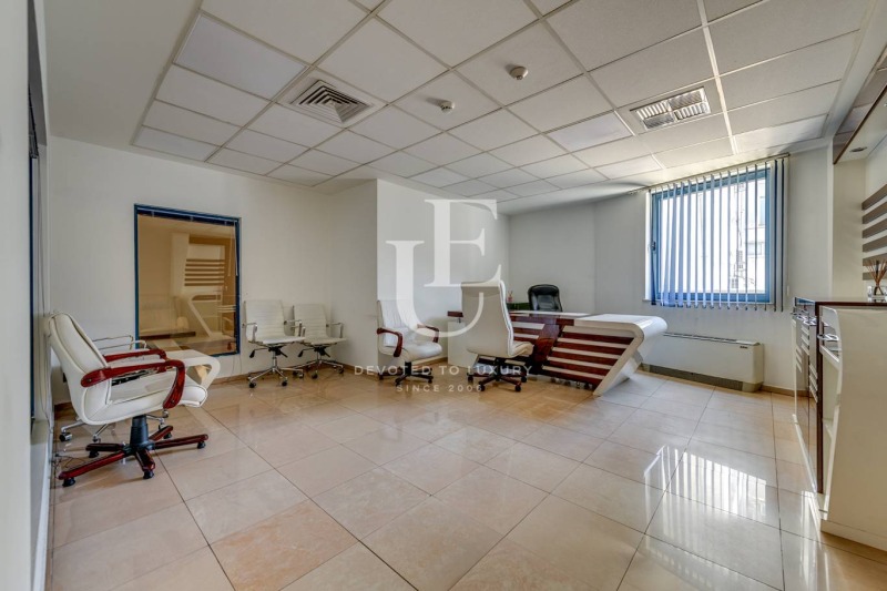 Издаје се  Канцеларија Софија , Центар , 85 м2 | 33228974 - слика [2]