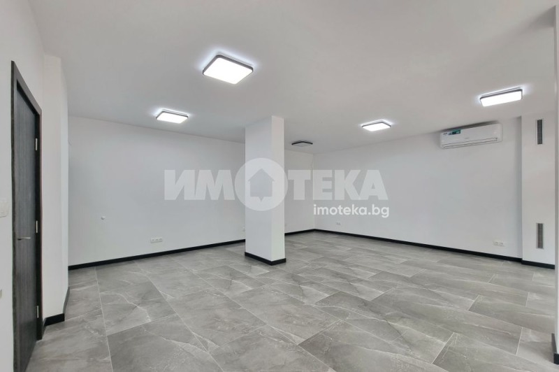 Te huur  Winkel Sofia , Dianabad , 67 m² | 59660014 - afbeelding [9]