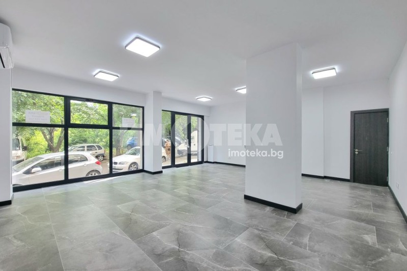 Te huur  Winkel Sofia , Dianabad , 67 m² | 59660014