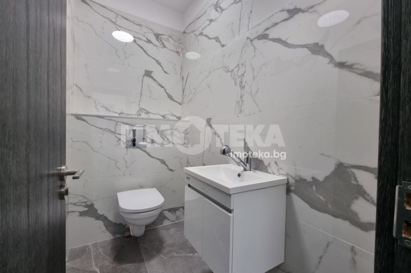 Te huur  Winkel Sofia , Dianabad , 67 m² | 59660014 - afbeelding [6]