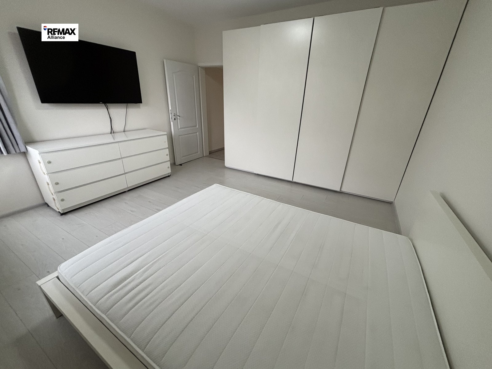 ���� ��� ���� 3-����� | Imot.bg � ����������� 6