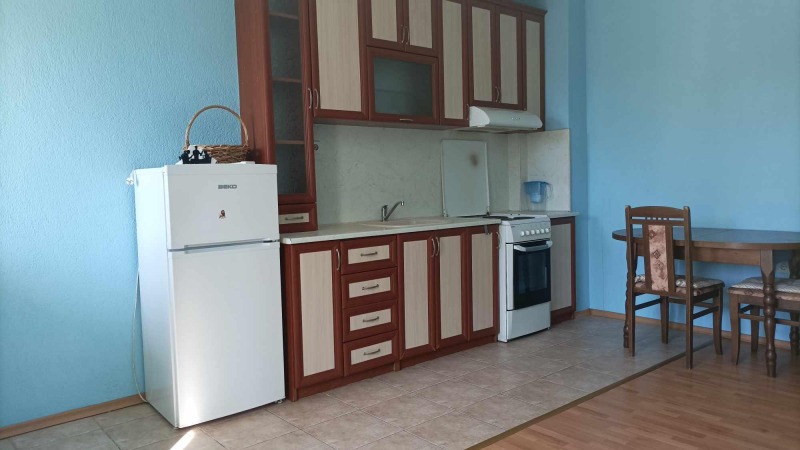 A louer  2 chambres Plovdiv , Maracha , 90 m² | 91438627