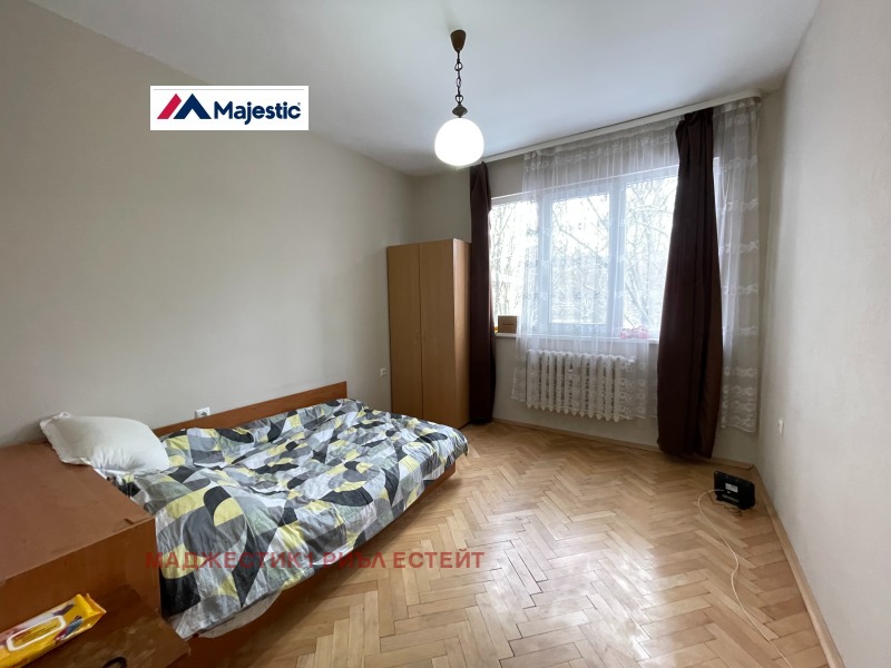 Дава под наем 3-СТАЕН, гр. София, Оборище, снимка 5 - Апартаменти - 53227798