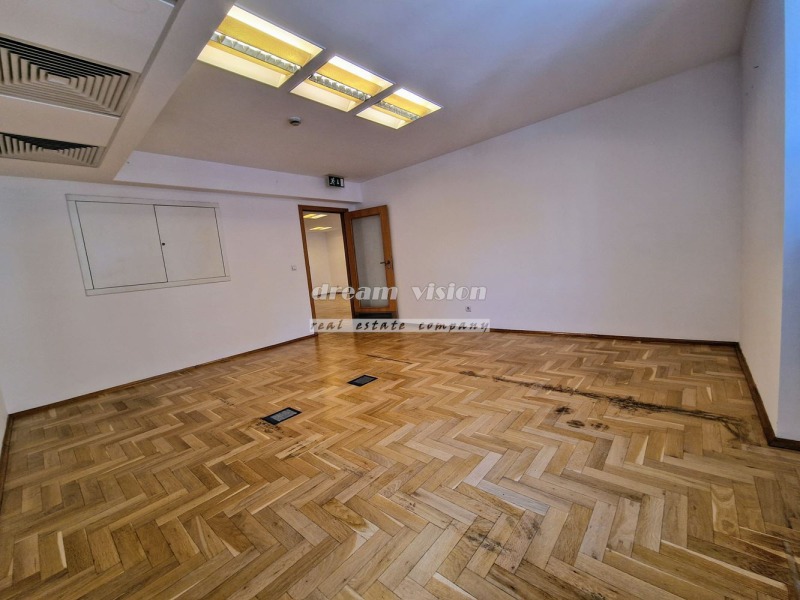 Vuokrattavana  Toimisto Sofia , Tsentar , 115 neliömetriä | 78952461 - kuva [2]