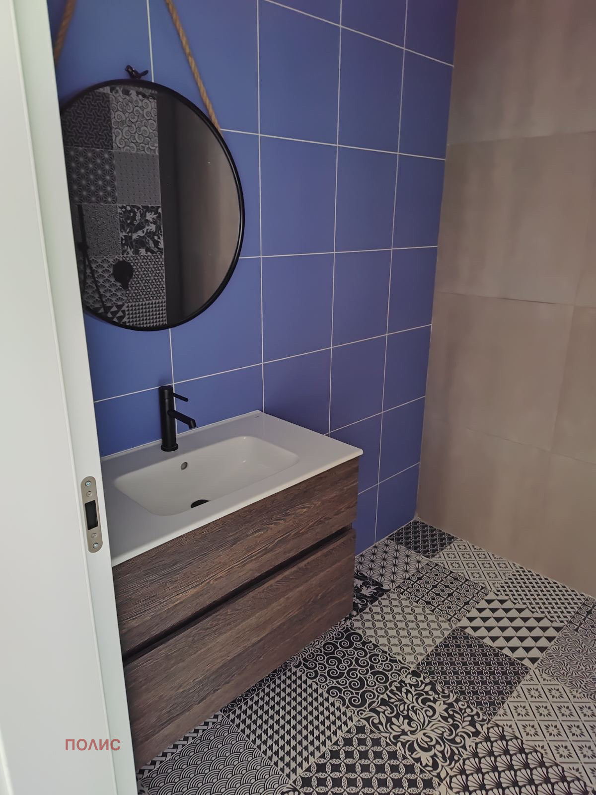 Дава под Наем 3-СТАЕН в град София, Симеоново - 170 кв.м / 1350 EUR ...