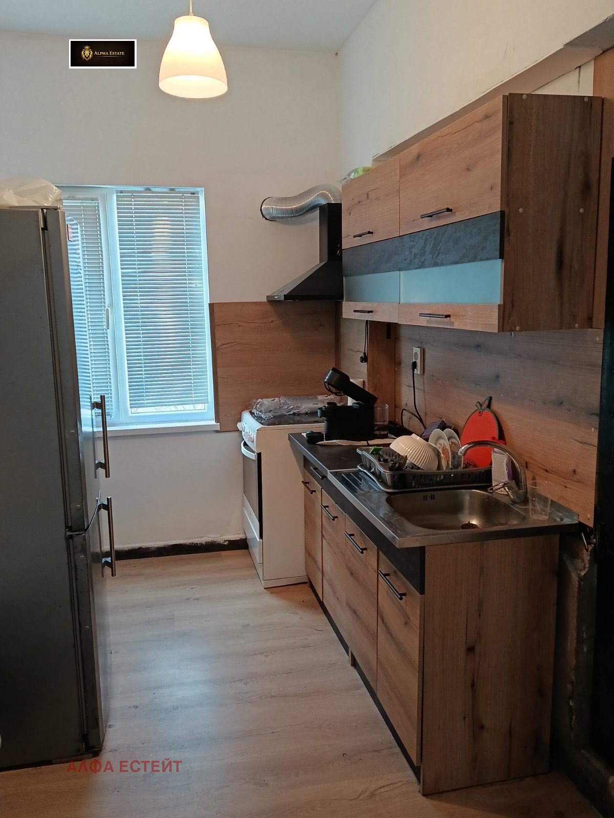 Дава под наем ЕТАЖ ОТ КЪЩА, гр. Враца, Околчица