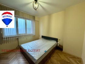 ���� ��� ���� 3-����� | Imot.bg � ����� ������ 8