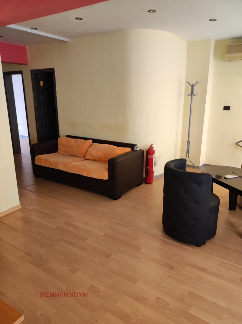 Te huur  Kantoor Varna , Ljatno kino Trakija , 90 m² | 47580813 - afbeelding [5]