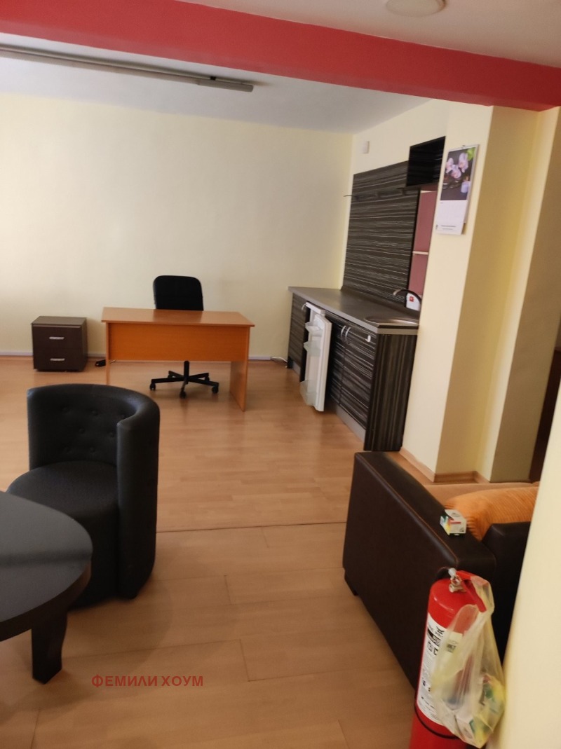 A louer  Bureau Varna , Lyatno kino Trakiya , 90 m² | 47580813 - image [7]