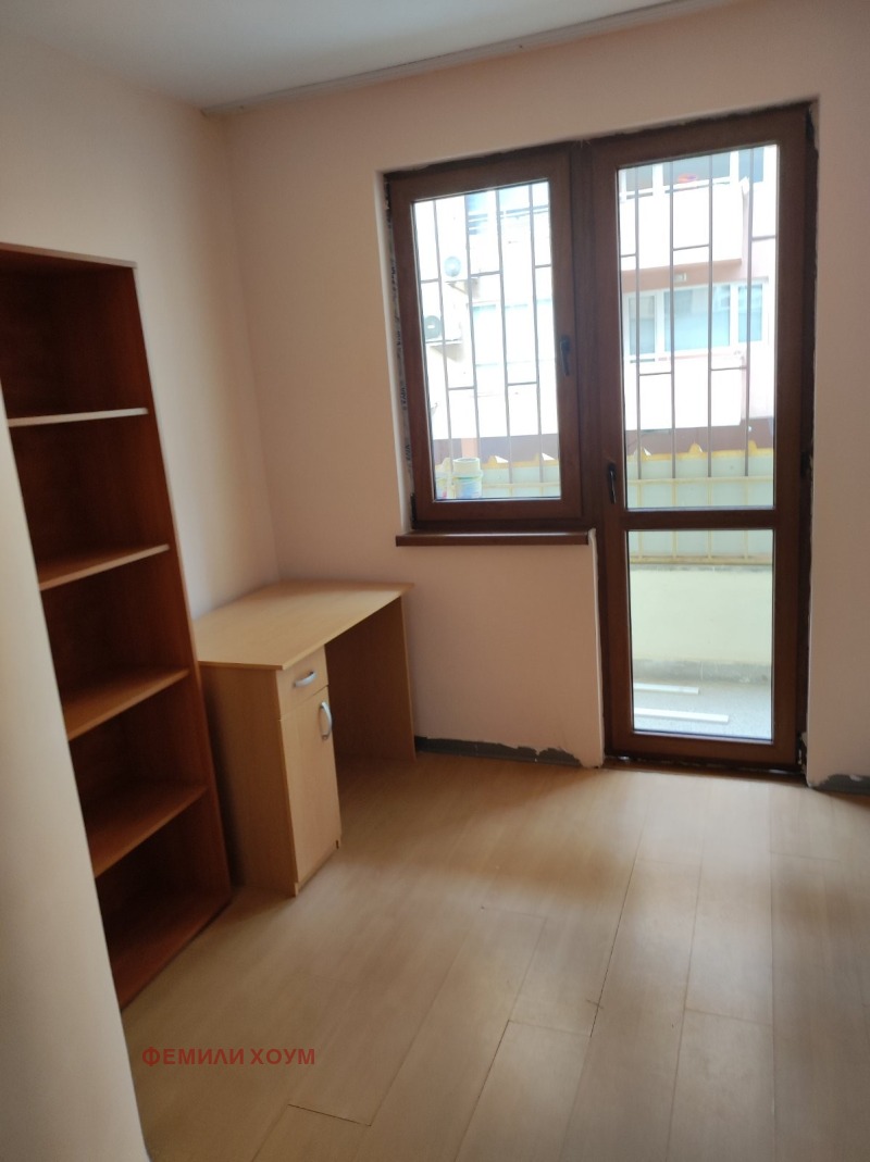 Te huur  Kantoor Varna , Ljatno kino Trakija , 90 m² | 47580813 - afbeelding [9]