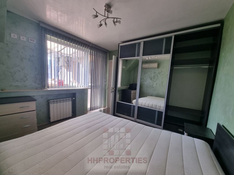 De inchiriat  2 dormitoare Plovdiv , Țentâr , 116 mp | 97137600 - imagine [9]