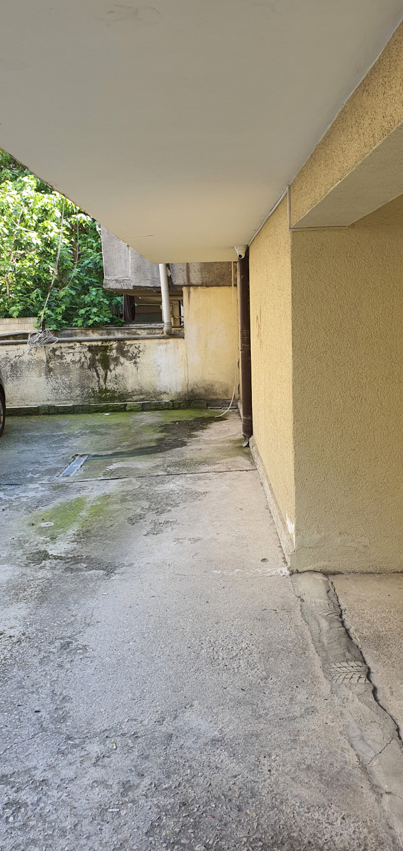 Дава под наем ГАРАЖ, ПАРКОМЯСТО, гр. Варна, ХЕИ, снимка 2 - Гаражи и паркоместа - 52780780