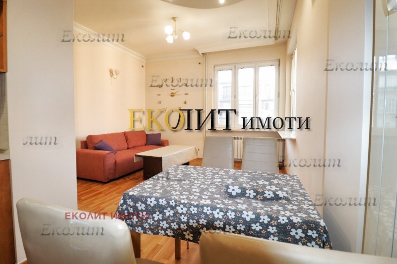 Дава под Наем 3-СТАЕН в град София, Център - 110 кв.м / 800 € » 1 564.66 лв., ЕКОЛИТ ИМОТИ