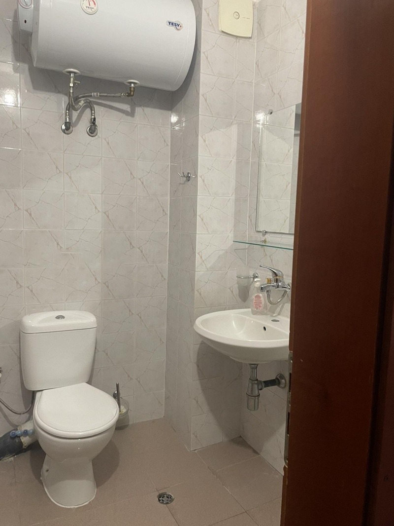 Дава под наем  Мезонет град Пловдив , Младежки Хълм , 200 кв.м | 70660673 - изображение [8]