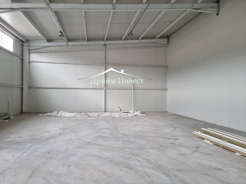 Дава под наем СКЛАД, гр. Пловдив, Индустриална зона - Юг, снимка 2 - Складове - 53188941