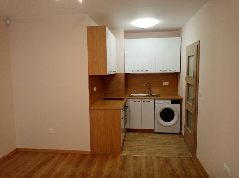 Til leie  1 soverom Sofia , Banisjora , 50 kvm | 44367305