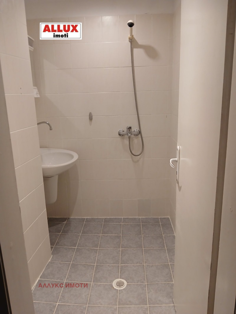 Дава под наем 2-СТАЕН, гр. Русе, Ялта, снимка 6 - Апартаменти - 53380445