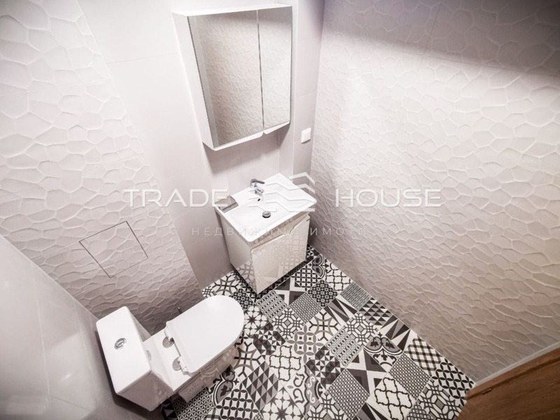 Дава под наем 2-СТАЕН, гр. Пловдив, Кючук Париж, снимка 6 - Апартаменти - 53491801