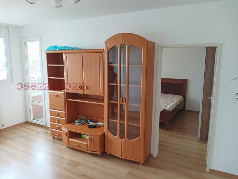 Дава под наем 3-СТАЕН, гр. София, Хаджи Димитър, снимка 10 - Апартаменти - 52671008