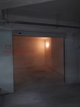 ГАРАЖ, ПАРКОМЯСТО, 22 m2