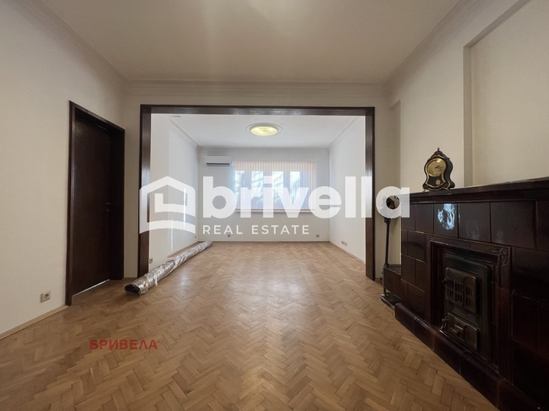 Дава под наем 3-СТАЕН, гр. София, Център