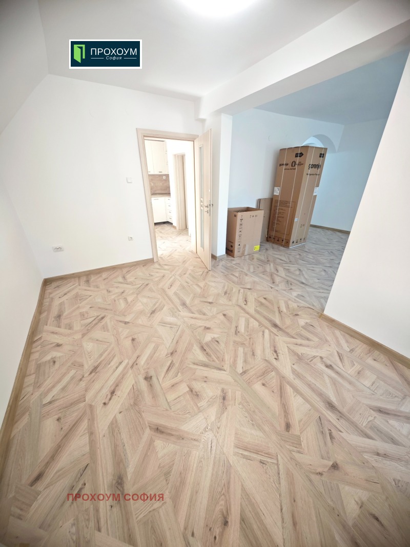 Zu vermieten  3 Schlafzimmer Sofia , Manastirski liwadi , 150 qm | 15122769 - Bild [5]