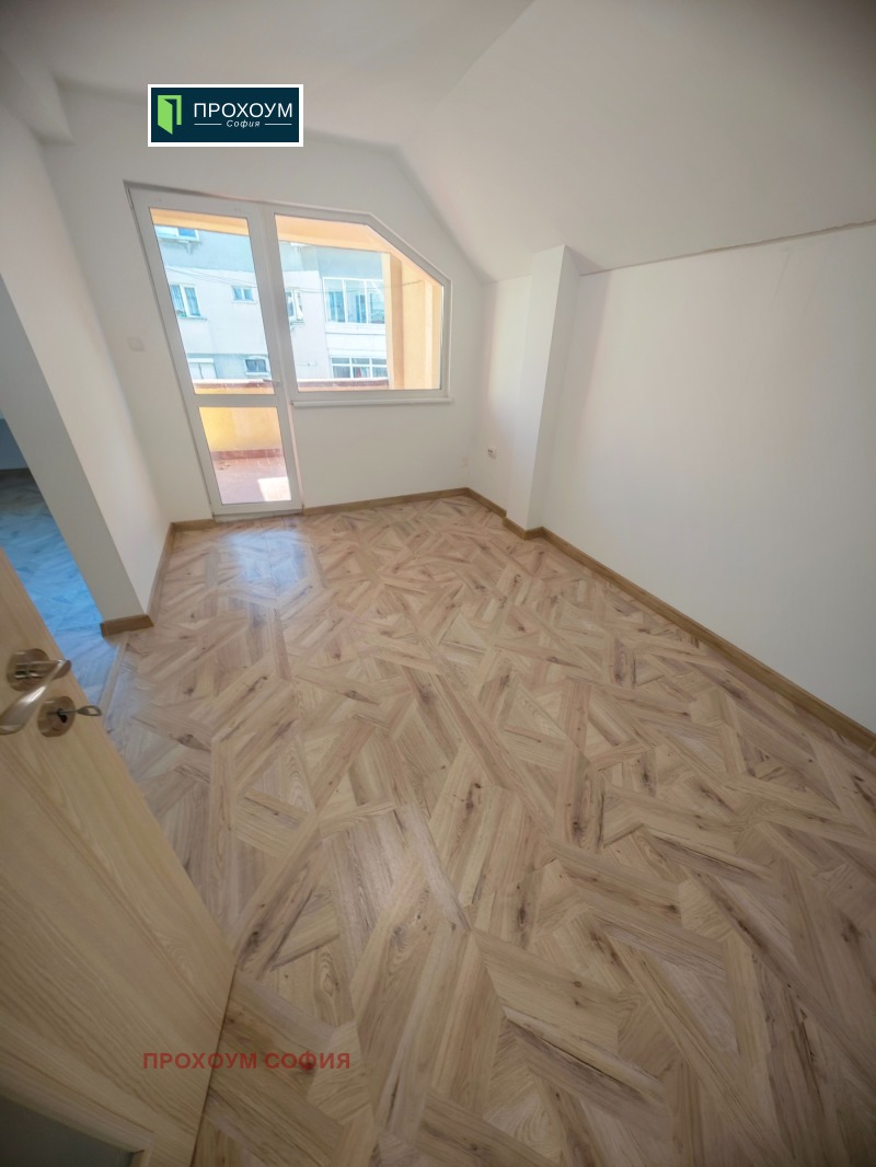 Zu vermieten  3 Schlafzimmer Sofia , Manastirski liwadi , 150 qm | 15122769 - Bild [7]