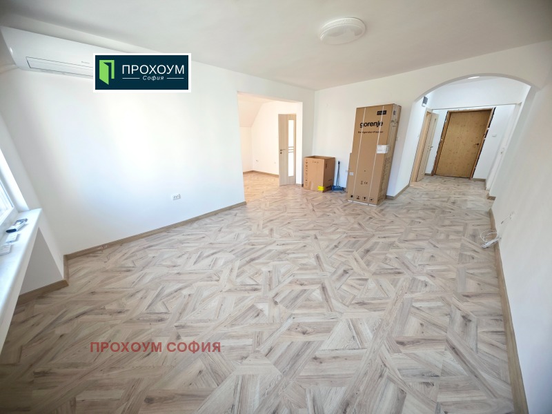 Zu vermieten  3 Schlafzimmer Sofia , Manastirski liwadi , 150 qm | 15122769 - Bild [6]