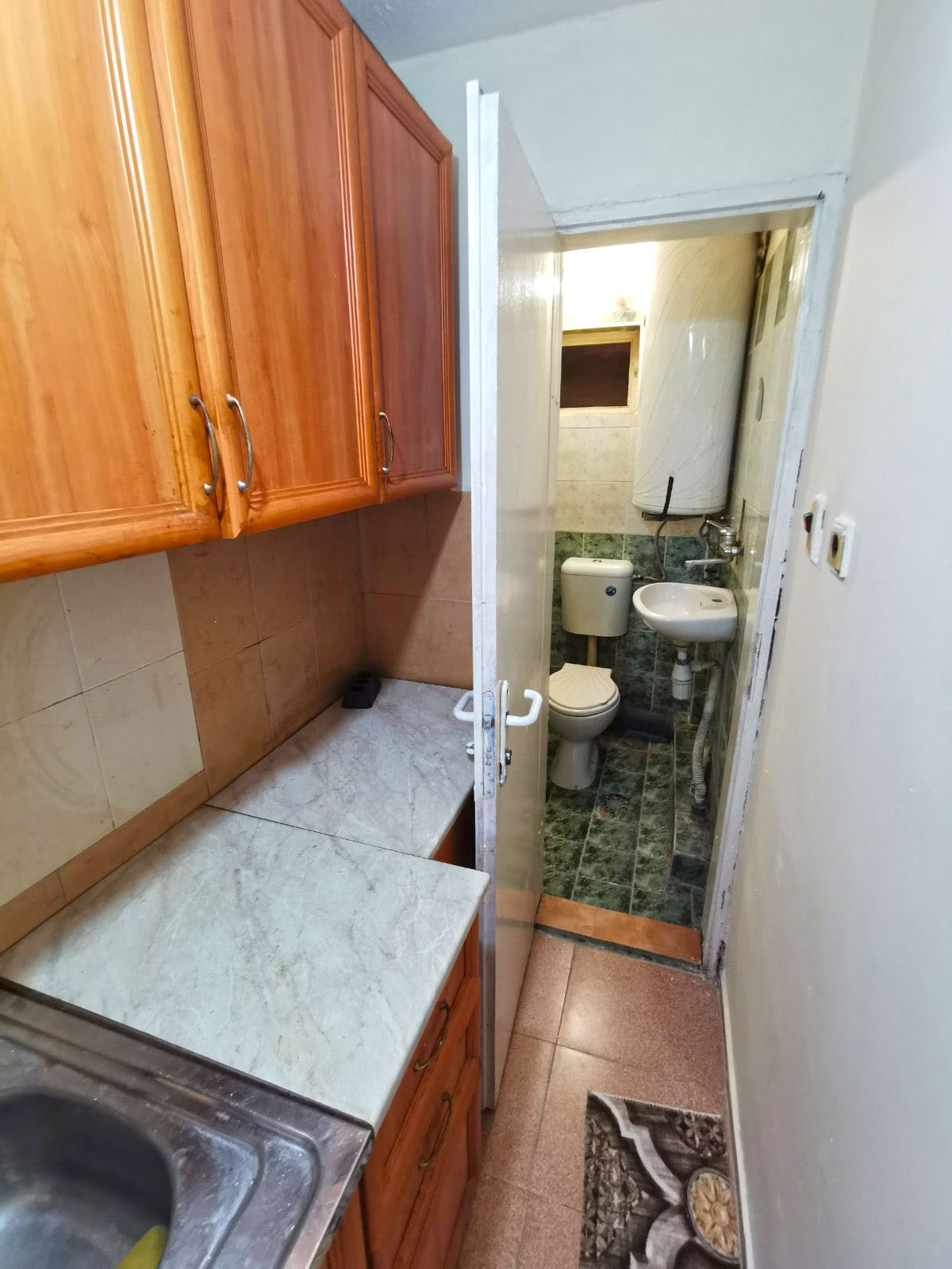 Дава под наем 1-СТАЕН, гр. Пловдив, Кършияка, снимка 2 - Апартаменти - 54877968