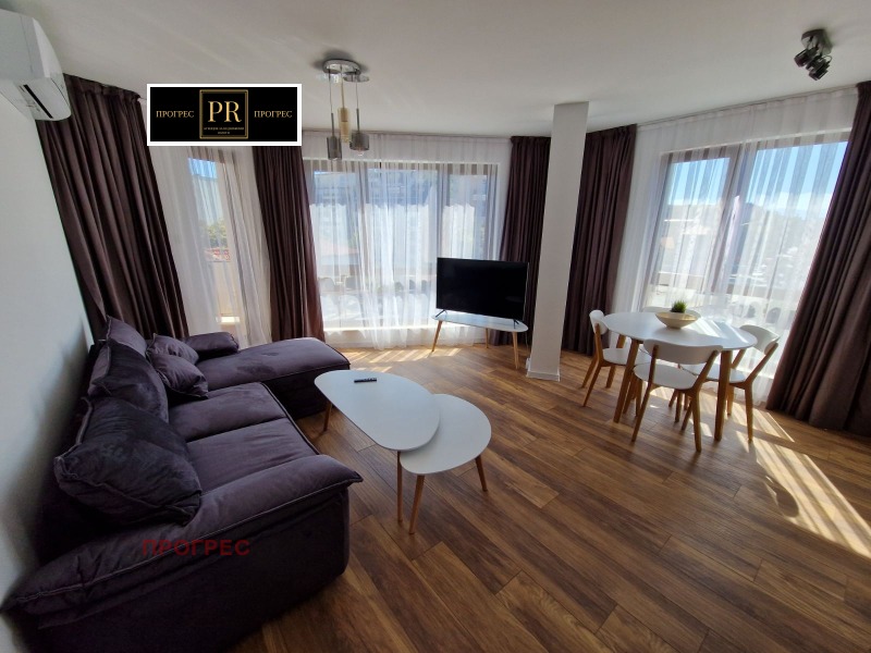 Под наем 3-СТАЕН, град Пловдив, Младежки Хълм • 760 € / 1486.43 лв. • 57991849 1