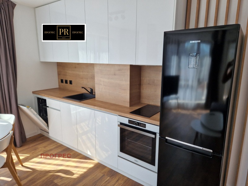 Дава под наем 3-СТАЕН, гр. Пловдив, Младежки Хълм, снимка 2 - Апартаменти - 52475908