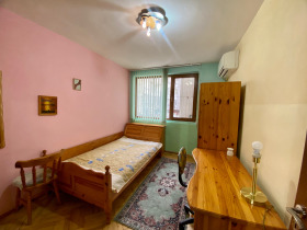 2 Schlafzimmer Zentar, Burgas 9