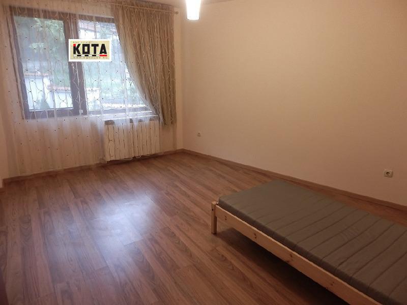 Kiadó  Ház Sofia , Bojana , 500 négyzetméter | 83145462 - kép [12]