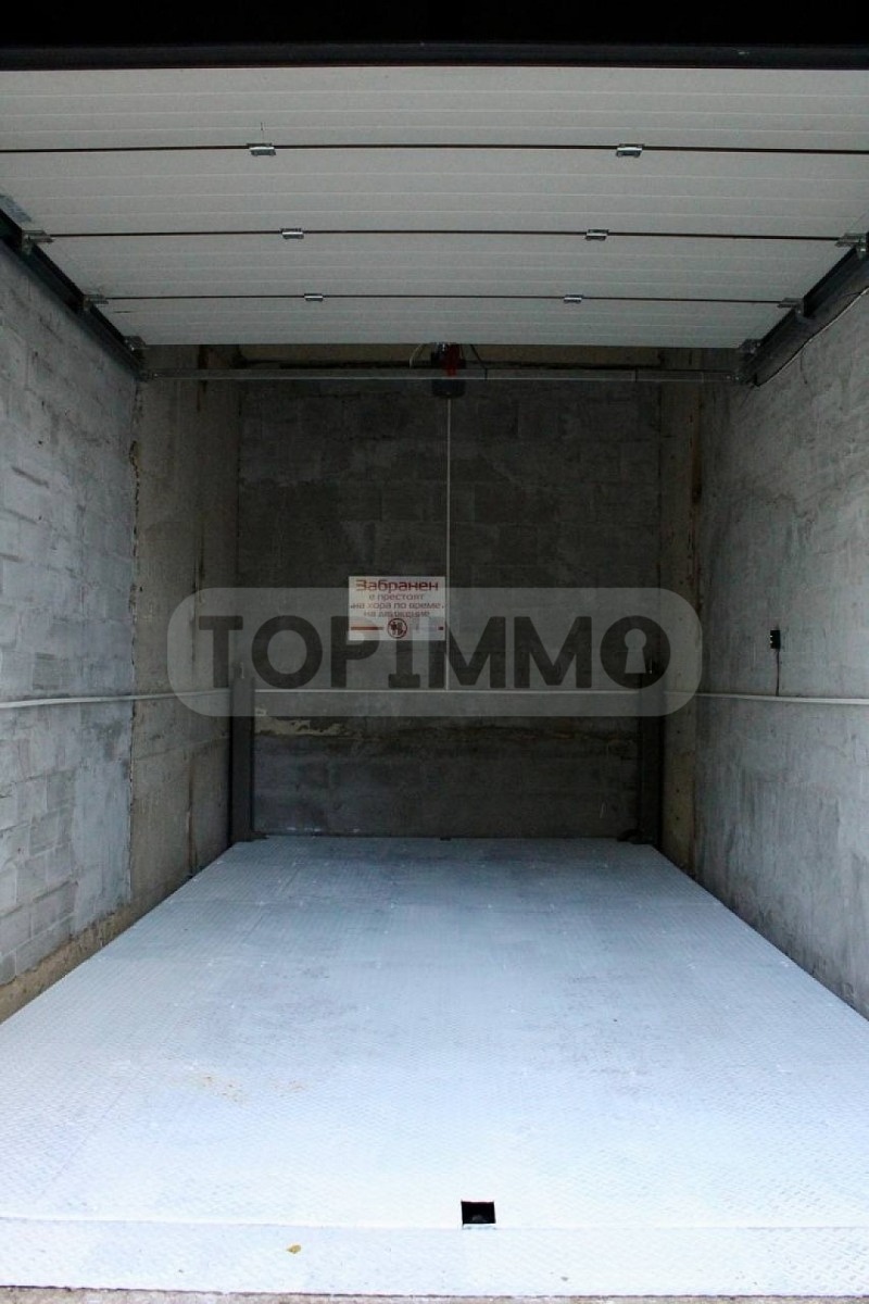 Издаје се  Паркинг простор Варна , Грацка махала , 15 м2 | 61205080 - слика [7]