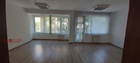 3+ bedroom Tsentar, Sofia 1