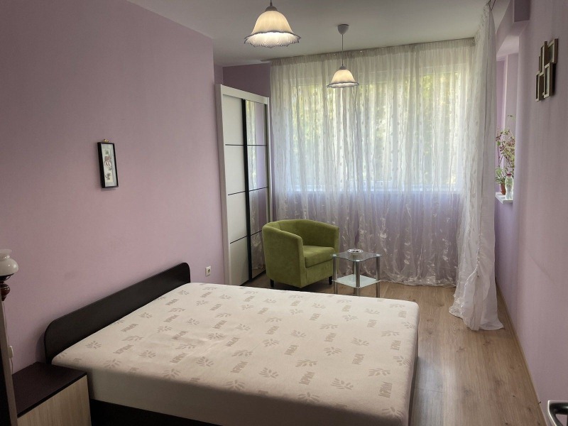 En renta  1 dormitorio Sofia , Banishora , 55 metros cuadrados | 39579256