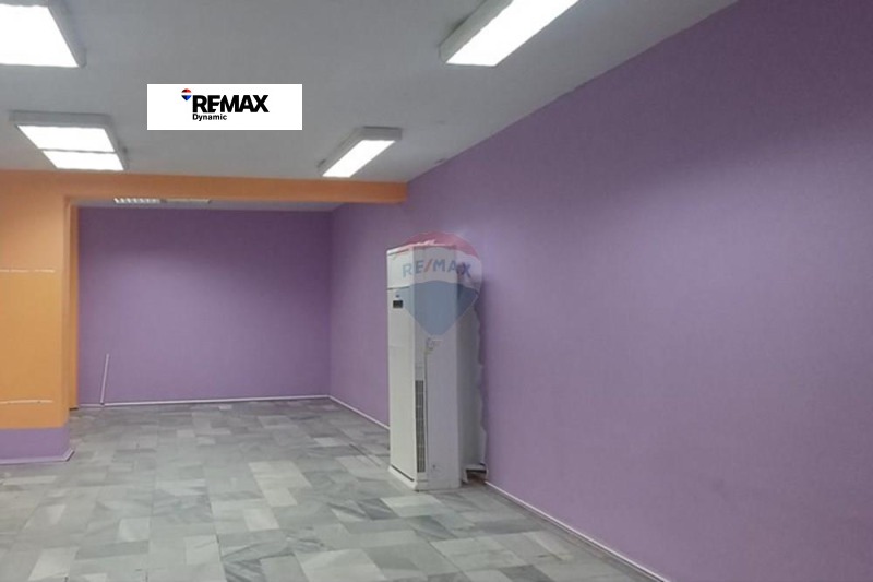 Дава под наем МАГАЗИН, гр. Бургас, Център, снимка 4 - Магазини - 53176070