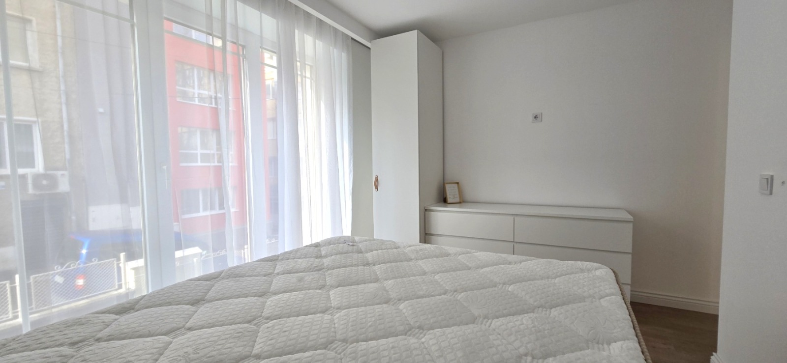 Дава под наем МНОГОСТАЕН, гр. Шумен, Пазара, снимка 4 - Апартаменти - 53871388