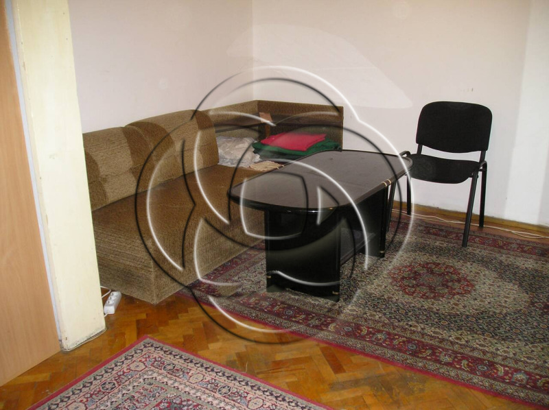 Te huur  Studio Sofia , Oborishte , 45 m² | 20227272 - afbeelding [2]